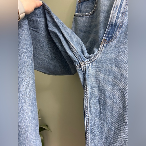 Abercrombie and fitch the loose high rise jean medium wash 12L - Picture 5 of 5